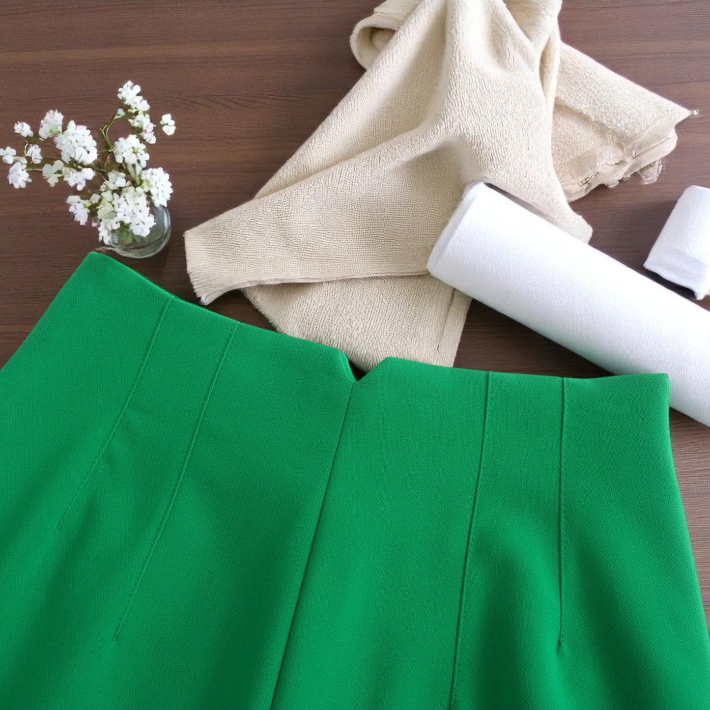 Pantaloni Donna Chic a Vita Alta con Cerniera Frontale - Eleganza e Comfort per Ogni Occasione